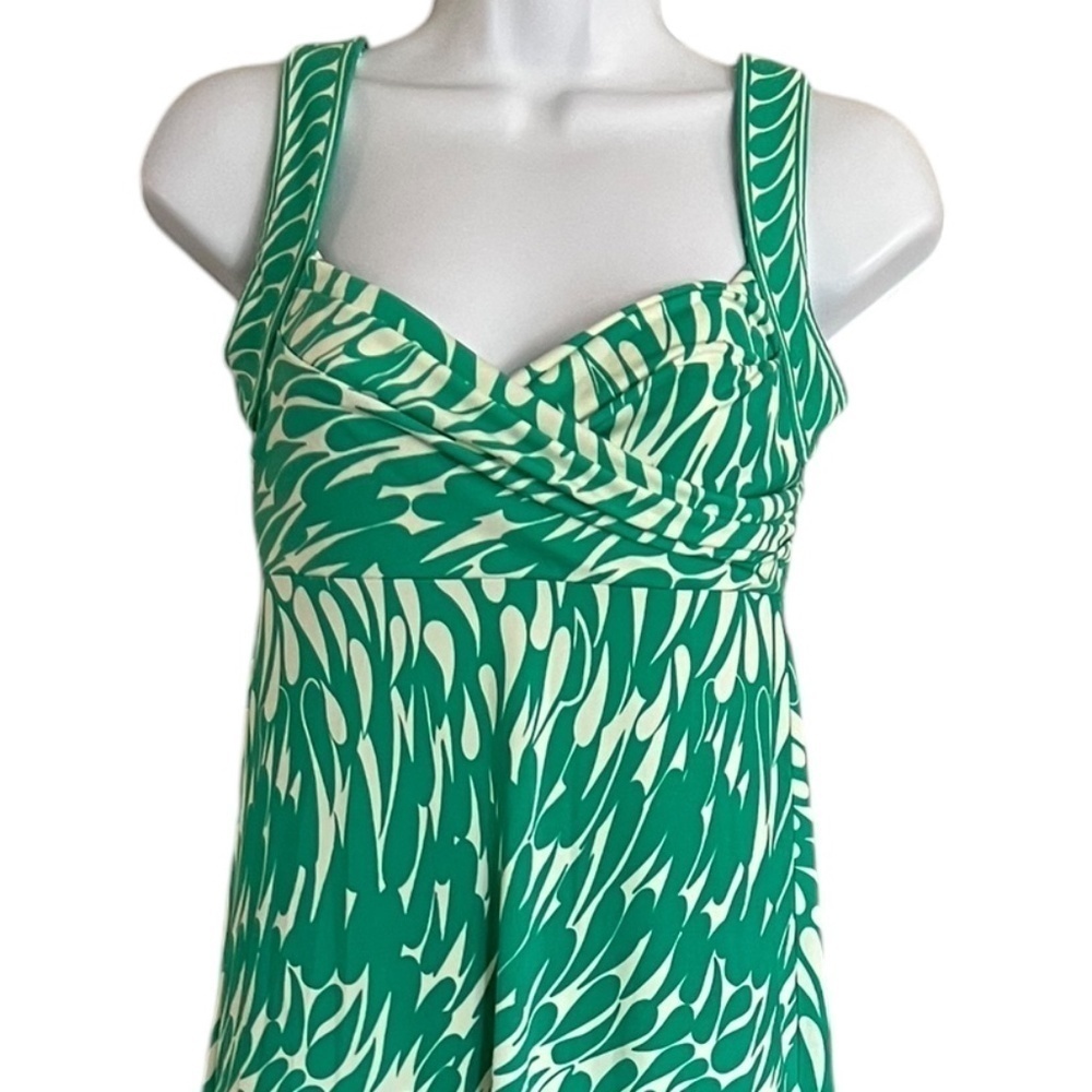 BCBGMaxAzria | Green and White Print Maxi Dress - Picture 2 of 7